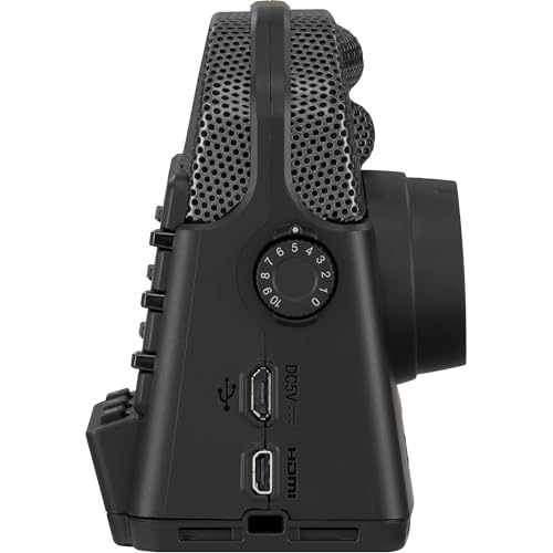 Zoom Q2n-4K Handy Video Recorder, 4K/30P Ultra High Definition Video, Compact Size, Stereo Microphones, Wide Angle Lens, for Recording Music, Video, YouTube Videos, Livestreaming with Bundle