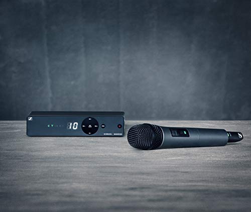 Sennheiser Pro Audio XSW 1-825-A Vocal Wireless Microphone, A Range 548-572 MHz, Black, medium - style: e825 Vocal Microphone