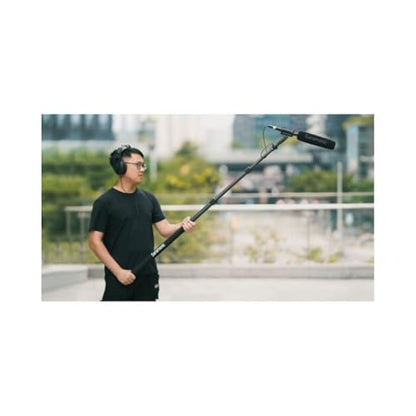 Saramonic BoomPole Lite 8.2’ Lightweight Carbon Fiber Boom Pole with Internal XLR Cable, Cable Ties & Case