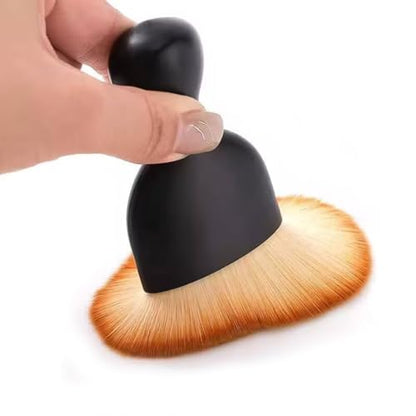 Soft Cleaning Brush for Musical Instruments - Versatile Tool for Guitar, Violin, Piano and More