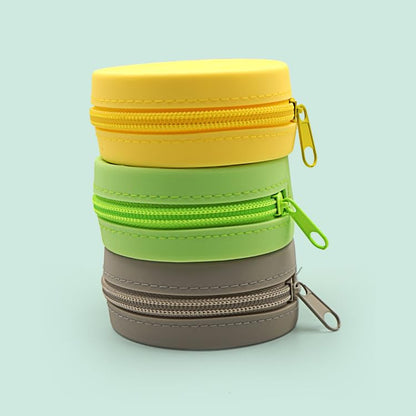 Silicone Coin Pouch, Round Cable Organizer Case, Minimalist Earphone Storage Holder with Keychain for Essentials (Green)
