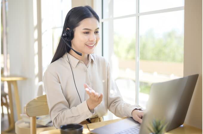 Kensington USB Mono Headset with Mic and Volume Control, Single Ear (Monaural) Headset with Boom Mic (K80100WW)
