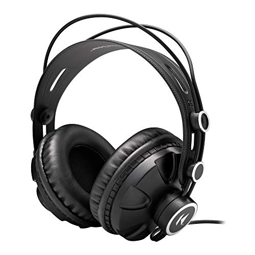 Blue Yeti USB Microphone Bundle (Blackout)