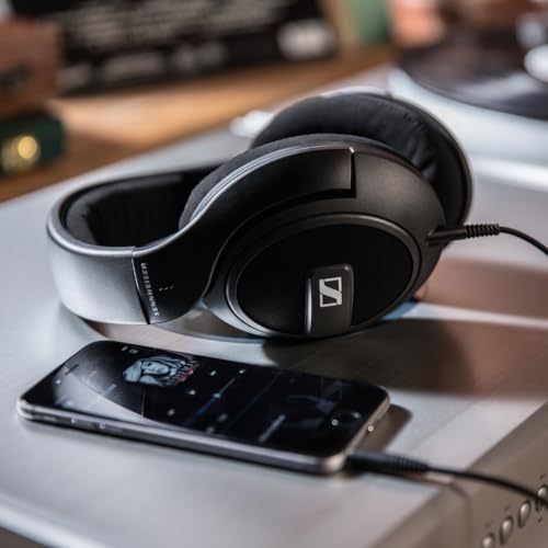 SENNHEISER HD 569 Closed Back Headphone