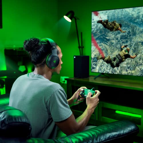 Razer Kaira HyperSpeed Wireless Gaming Headset for Xbox Series X|S, Xbox One, PC: TriForce 50mm Drivers - HyperClear Cardioid Mic - Low Latency Bluetooth - Up to 30 Hour Battery Life - White - color: White, style: Kaira HyperSpeed
