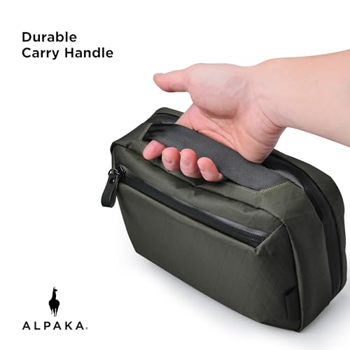 ALPAKA Elements Tech Case 테크 파우치 전자 정리함 여행용 케이스, Green-2.3L-X-Pac VX21 | 내후성 원단, YKK 아쿠아가드 지퍼, 탈착식 어깨끈, 전자 제품 및 액세서리, 일상 업무 여행에 이상적 - color: Green-2.3L-X-Pac VX21