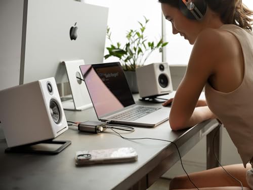 Audioengine D1P Portable Headphone Amplifier and DAC, 32-Bit USB DAC Amp | For Gaming, Music Streaming and Travel - size: Portable