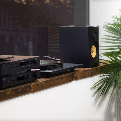 NAD C 338 Hybrid Digital DAC Amplifier with Chromecast