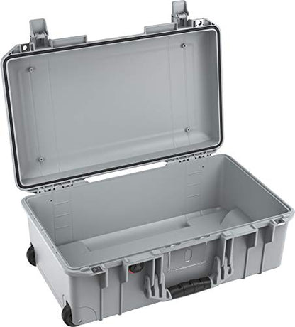 Pelican Air 1535 Case No Foam - Silver - color: Silver, size: No Foam