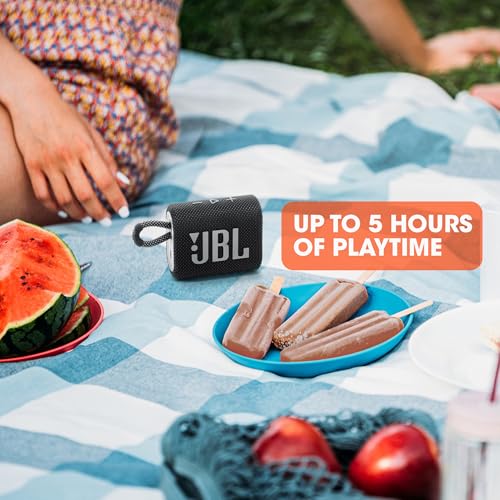 JBL Go 3 - Portable Mini Bluetooth Speaker, big audio and punchy bass, IP67 waterproof and dustproof, 5 hours of playtime, speaker for home, outdoor and travel (Red) - color: Red, style: GO3