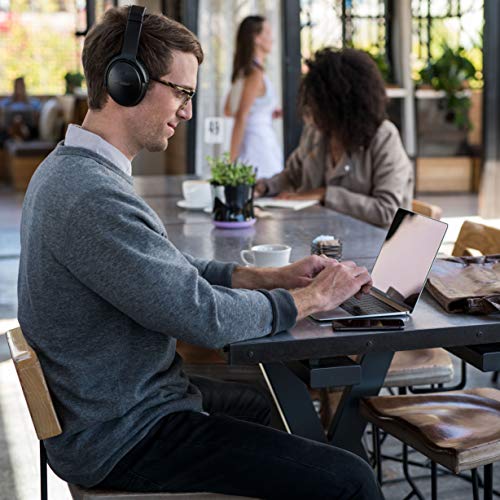Bose QuietComfort 35 II Wireless Bluetooth Headphones, Noise-Cancelling, with Alexa Voice Control - Black - color: Black