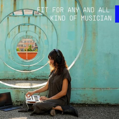 Arturia MiniLab 3 Universal MIDI Controller, Champagne - color: Champagne, size: 25 Keys