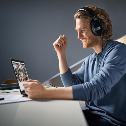 SENNHEISER HD 569 Closed Back Headphone