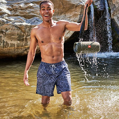 JBL Xtreme 2 - Portable Bluetooth Speaker | Wireless Bluetooth Streaming, Up to 15 hours of playtime, IPX7 waterproof, JBL Connect, Durable fabric and rugged material - color: Green